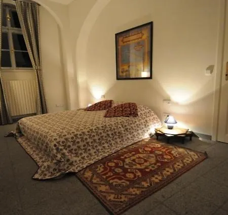 Pvh Charming Flats Vlasska Apartament Praga